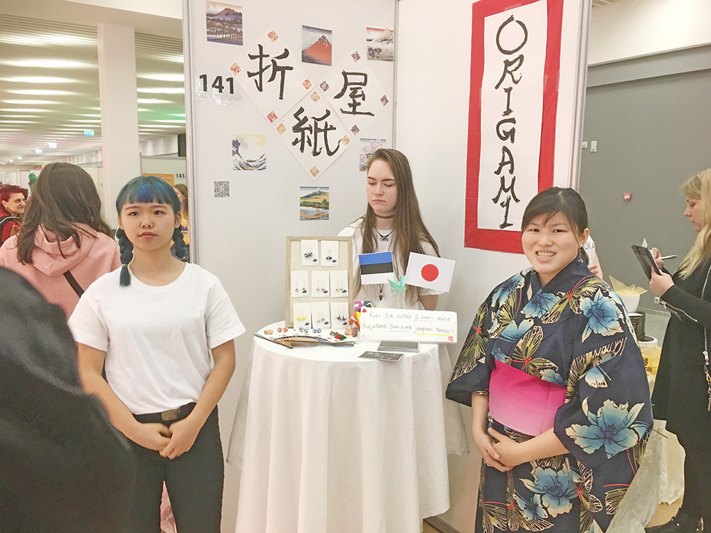 Tokyo neiu vahetusaasta Loo koolis